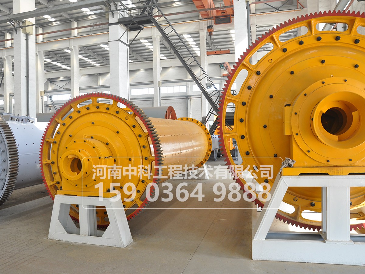 球磨機(jī)運(yùn)轉(zhuǎn)時(shí)突然筒體聲音變得尖脆是什么原因？