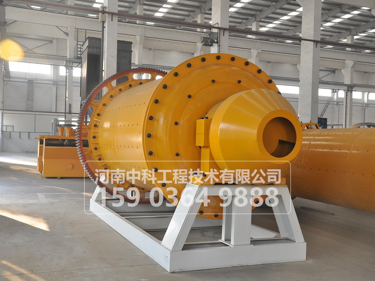 球磨機(jī)易損件的材質(zhì)、壽命和備用量是多少？